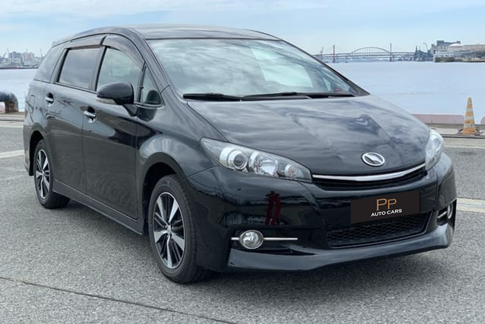 2017-Toyota-Wish